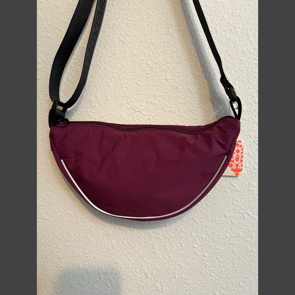 NWT Free People Movement Bulls Eye Sling Bag in Deep Mulberry